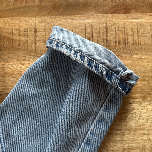 Vintage straight leg Kirkland signature soft faded blue jeans size 4/6 - Picture 2 of 15